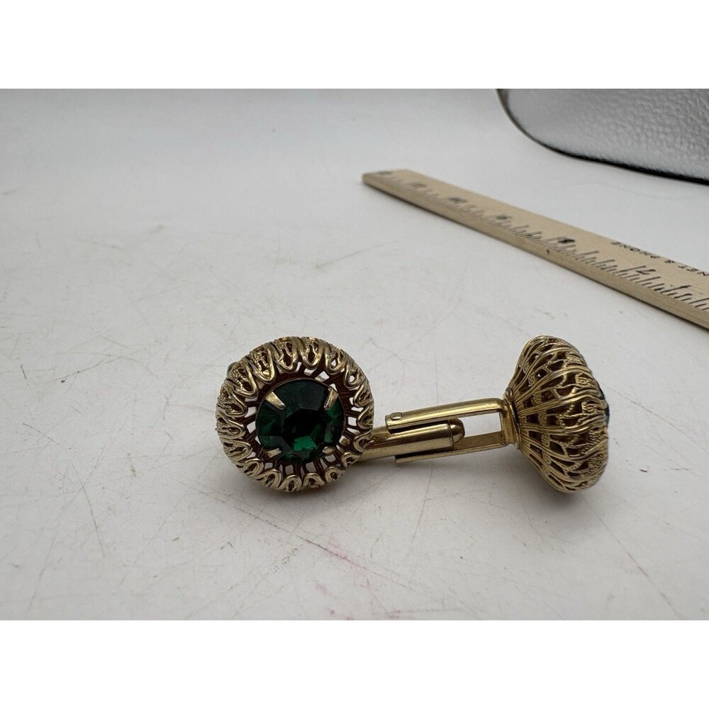 Vintage Emerald Green Rhinestone Cufflinks Gold Tone Filigree Round Mens
